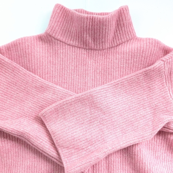 Mercer & Madison Cashmere Merino Wool Mock Neck Cropped Sweater ~ Size Small - Picture 1 of 6